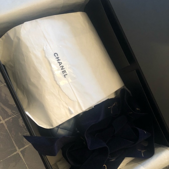 Chanel Mini Square - Picture 7 of 7